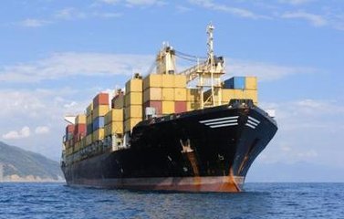 上海到汕頭的化妝品集裝箱內(nèi)貿(mào)海運運輸指南